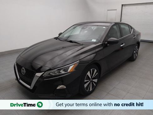 Used 2022 Nissan Altima 2.5 SV image 1