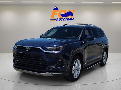 New 2026 Toyota Grand Highlander AWD image 1