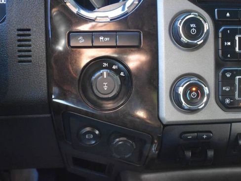 Used 2015 Ford F350 Platinum w/ Platinum Package AWD/4WD image 13