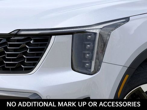 New 2026 Kia Sorento S image 10