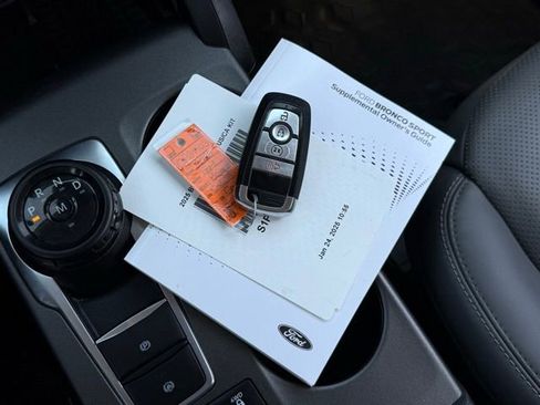 Used 2025 Ford Bronco Sport Badlands AWD/4WD image 4