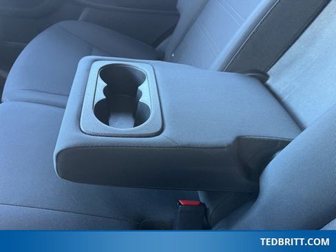 Used 2019 Kia Sorento LX image 14