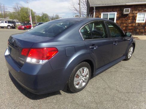 Used 2013 Subaru Legacy 2.5i AWD/4WD image 6