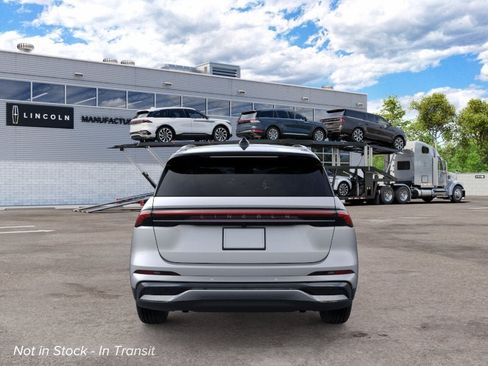 New 2026 Lincoln Nautilus Reserve w/ Jet Appearance Package AWD/4WD image 5