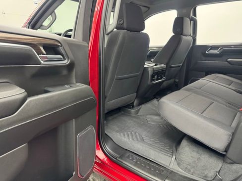 Used 2024 Chevrolet Silverado 1500 LT Trail Boss w/ Convenience Package II image 37