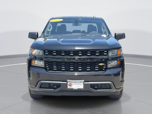 Used 2020 Chevrolet Silverado 1500 Custom w/ Custom Value Package RWD image 2
