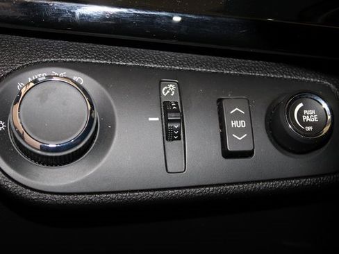 Used 2017 Chevrolet SS Base image 29