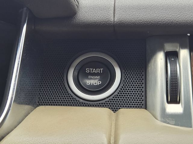 Used 2016 Land Rover Range Rover HSE AWD/4WD image 30