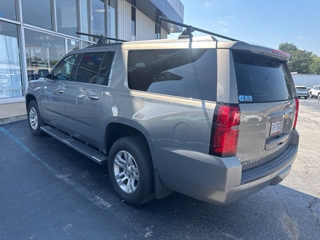 Used 2018 Chevrolet Suburban LT w/ Luxury Package AWD/4WD image 24