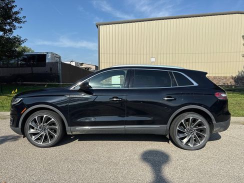 Used 2019 Lincoln Nautilus Reserve AWD/4WD image 9