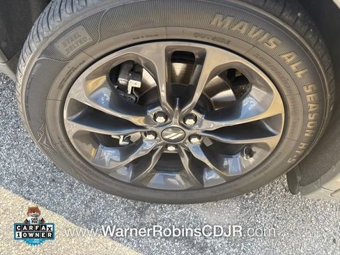 Used 2025 Dodge Durango GT w/ Blacktop Package RWD image 7