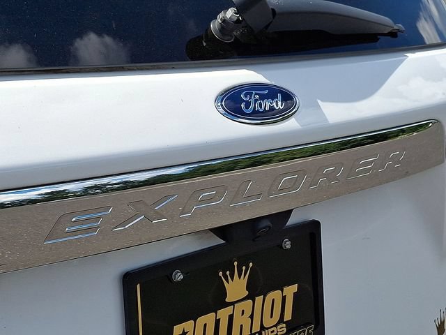 Used 2021 Ford Explorer Limited w/ Hybrid Equipment Group 310A AWD/4WD image 31