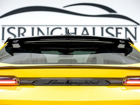 Used 2023 Lamborghini Urus Performante image 34