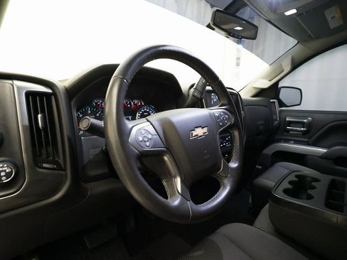 Used 2018 Chevrolet Silverado 1500 LT w/ All Star Edition image 7