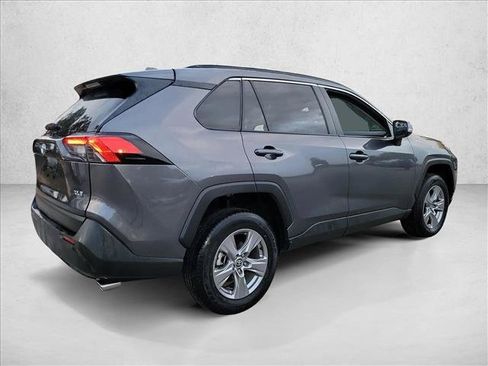 Used 2025 Toyota RAV4 XLE FWD image 5