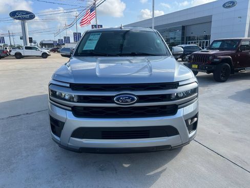 Used 2022 Ford Expedition XLT RWD image 7