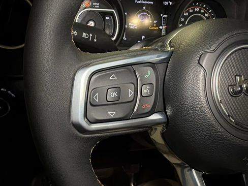 Used 2024 Jeep Wrangler Unlimited Sahara AWD/4WD image 22