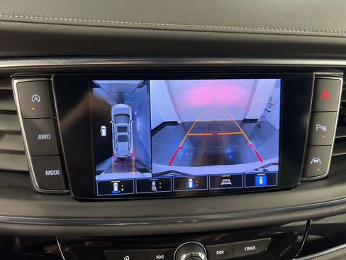 Used 2023 Buick Enclave Avenir w/ Avenir Technology Package AWD/4WD image 12