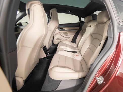 Certified 2022 Porsche Taycan RWD image 36