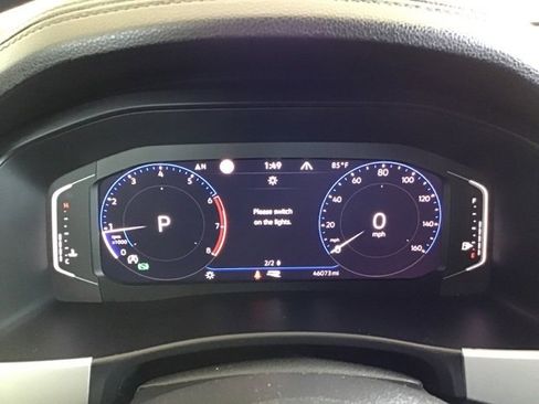 Used 2021 Volkswagen Atlas SEL Premium image 22