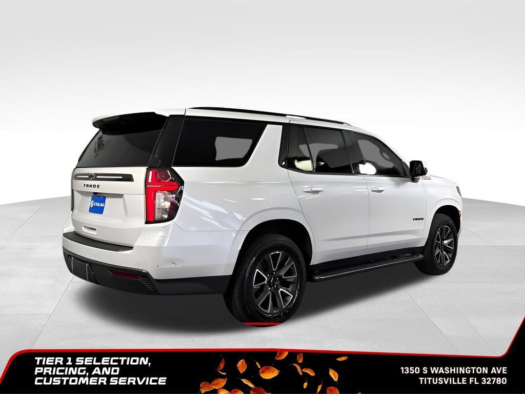 Used 2022 Chevrolet Tahoe Z71 w/ Luxury Package AWD/4WD image 9