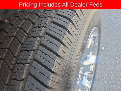 Used 2019 RAM 1500 Big Horn RWD image 3