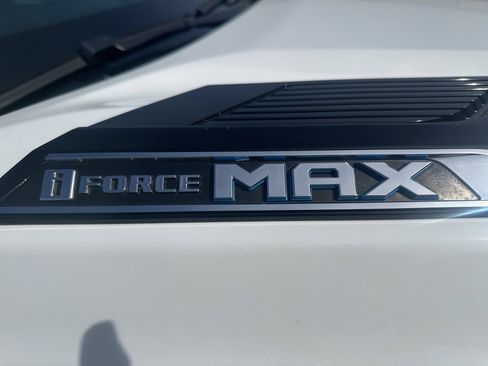 Used 2024 Toyota Tundra Limited image 5