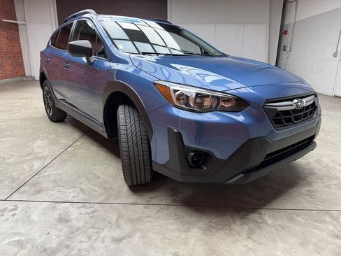 Used 2023 Subaru Crosstrek 2.0i image 6