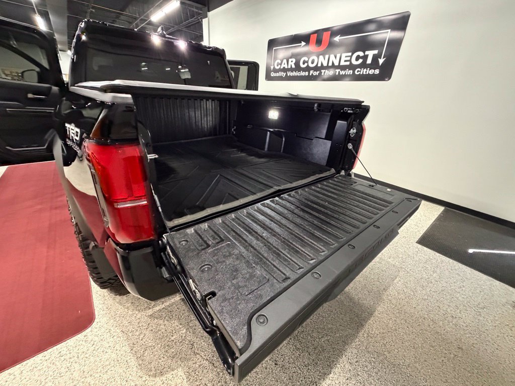 Used 2025 Toyota Tacoma TRD Off-Road AWD/4WD image 67