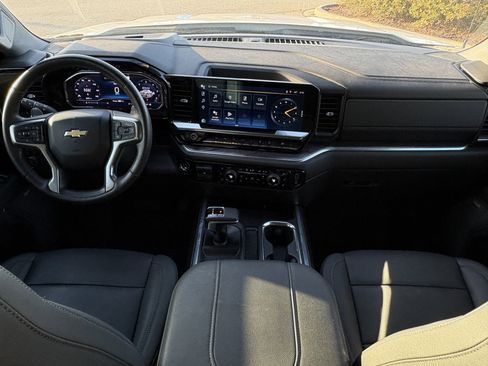 Used 2023 Chevrolet Silverado 1500 LTZ image 4