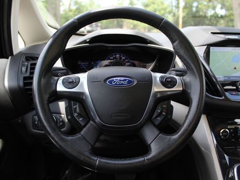 Used 2015 Ford C-MAX Energi SEL w/ Equipment Group 302A FWD image 15