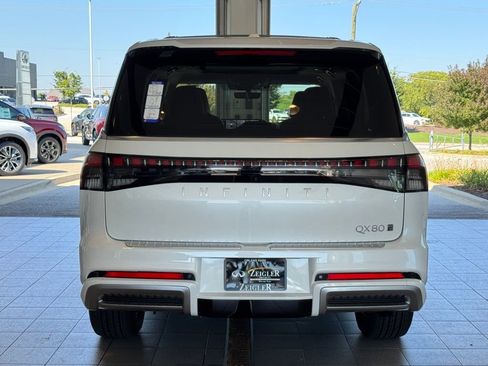 Certified 2026 INFINITI QX80 Luxe w/ Exterior Package image 5