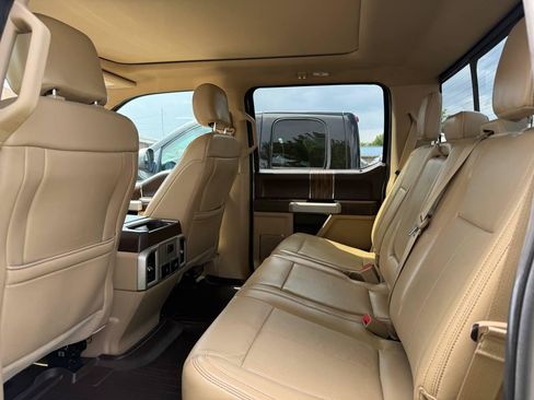 Used 2018 Ford F150 Lariat AWD/4WD image 16
