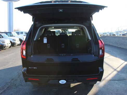 New 2025 Ford Expedition Active AWD/4WD image 14
