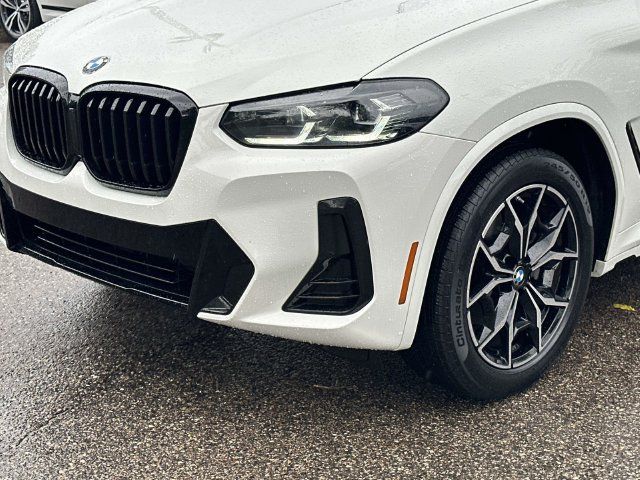 Certified 2024 BMW X3 xDrive30i w/ M Sport Package AWD/4WD image 12