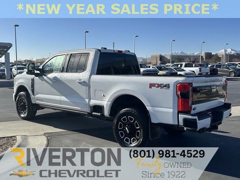 Used 2025 Ford F350 Platinum image 26