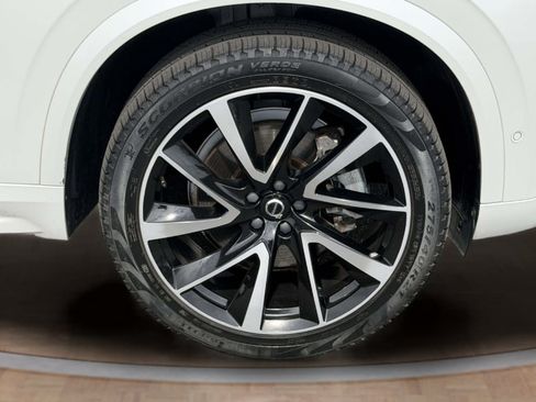 Used 2023 Volvo XC90 B6 Plus w/ Protection Package AWD/4WD image 25