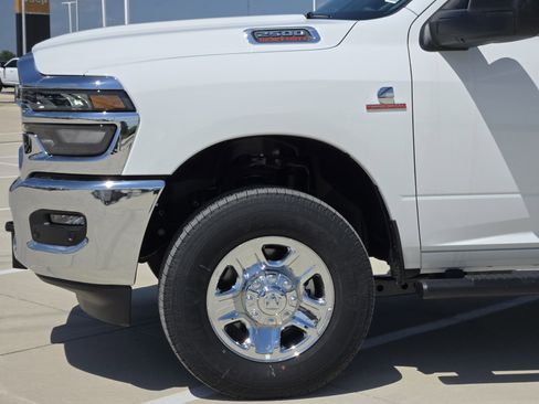 New 2026 RAM 2500 Tradesman AWD/4WD image 6
