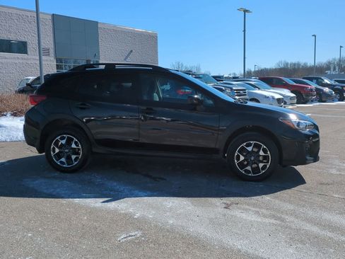 Used 2020 Subaru Crosstrek 2.0i Premium image 9