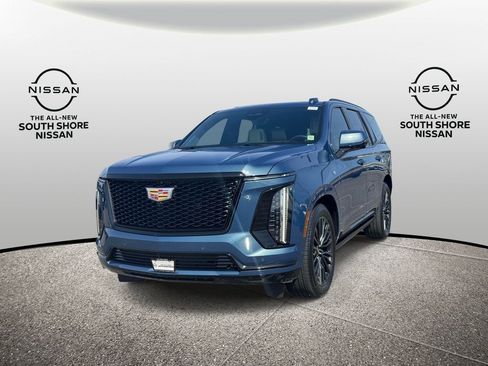 Used 2025 Cadillac Escalade Sport Platinum w/ LPO, Floor Liner Package AWD/4WD image 4
