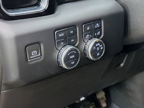 Used 2024 GMC Sierra 2500 Denali w/ Denali Reserve Package image 10