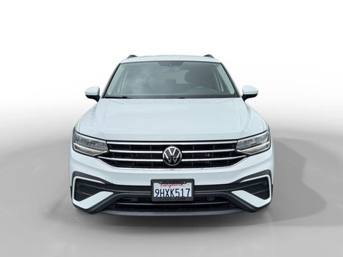 Used 2023 Volkswagen Tiguan S FWD image 8
