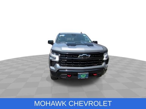 Certified 2025 Chevrolet Silverado 1500 LT Trail Boss w/ Convenience Package II AWD/4WD image 3