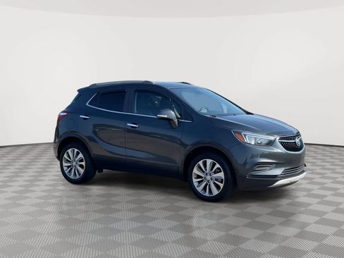 Used 2017 Buick Encore Preferred FWD image 2
