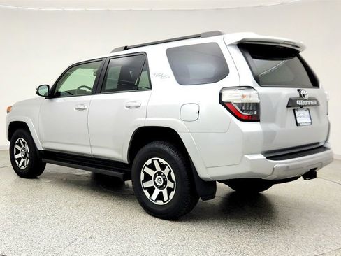 Used 2023 Toyota 4Runner TRD Off-Road Premium AWD/4WD image 7