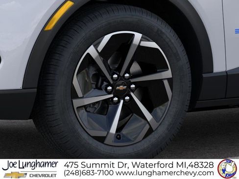 New 2026 Chevrolet Equinox EV LT image 9