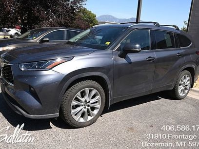 Used 2021 Toyota Highlander Limited