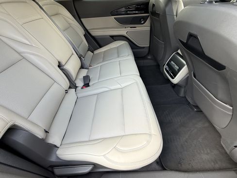 Used 2024 Lincoln Nautilus Premier w/ Equipment Group 102A AWD/4WD image 15