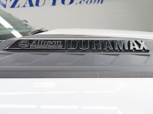 Used 2025 Chevrolet Silverado 2500 ZR2 w/ Technology Package image 62