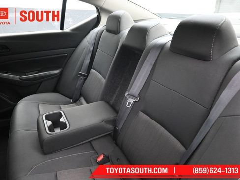 Used 2024 Nissan Altima 2.5 SV AWD/4WD image 22